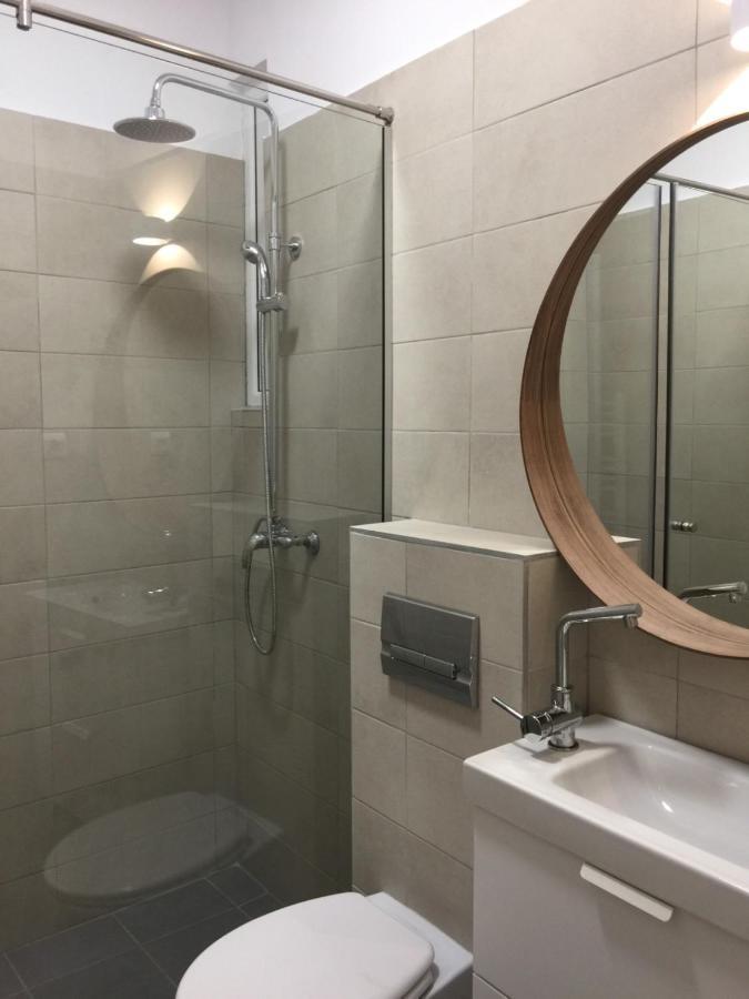 Sweet Guest Apartment Bukares Bagian luar foto