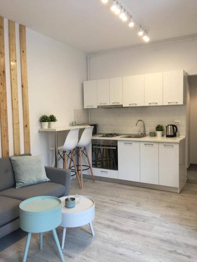 Sweet Guest Apartment Bukares Bagian luar foto